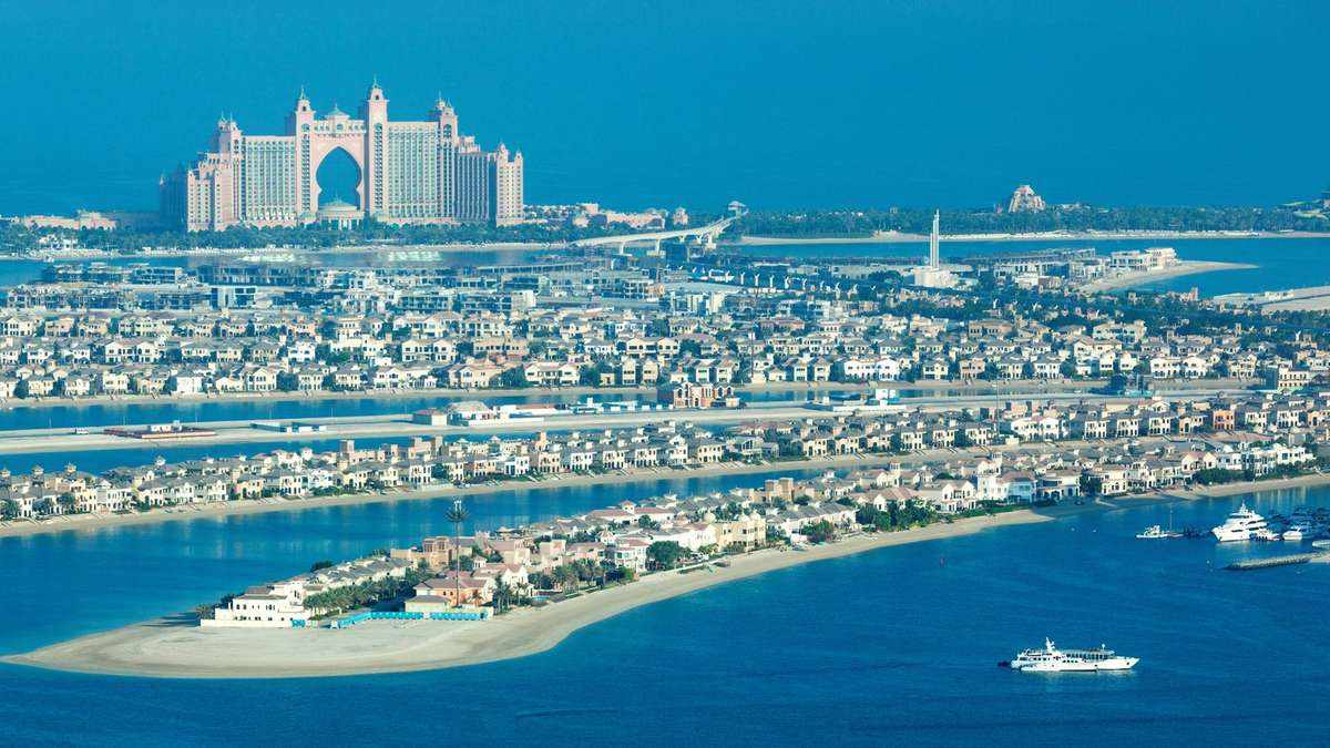 real-estate palm record rents jumeirah