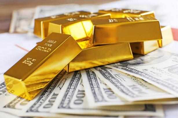 US yields gold dollar weaker