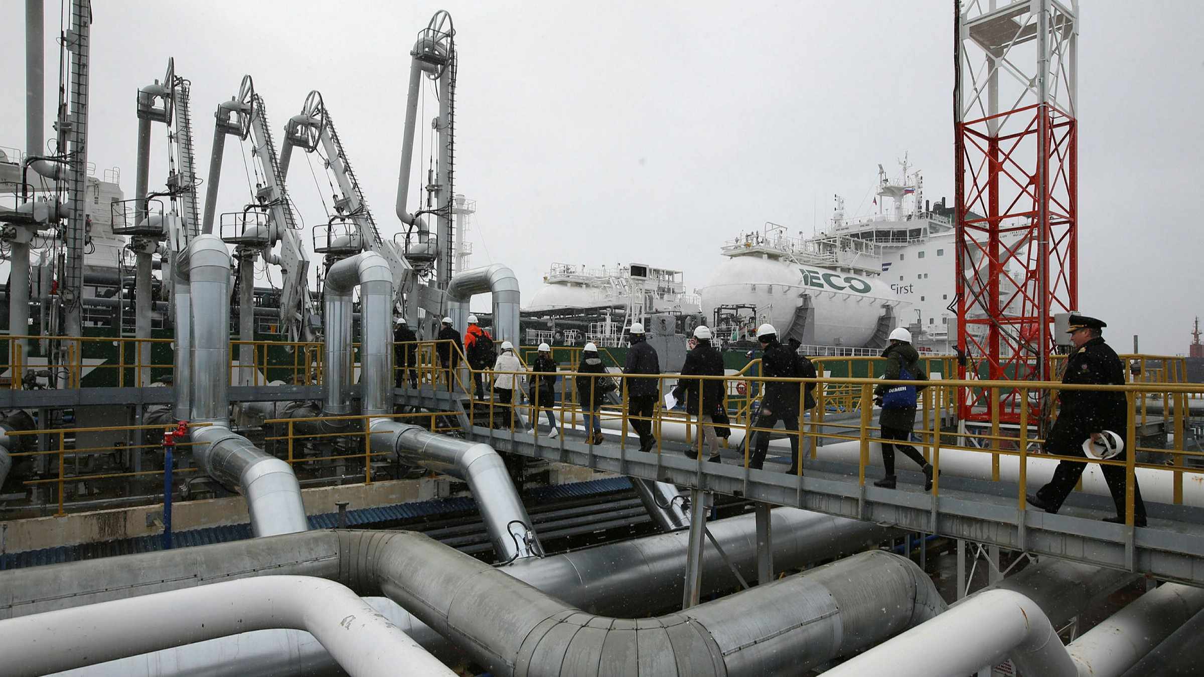 sea,oil,tankers,unknown,russian