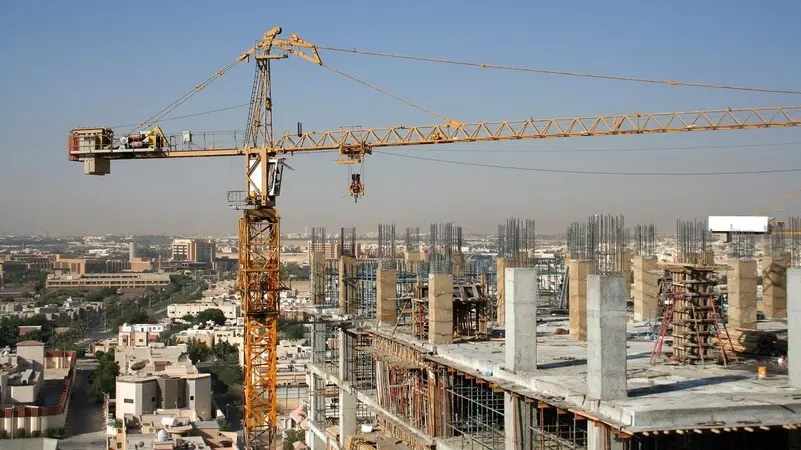 saudi,construction,survey,activity,rics