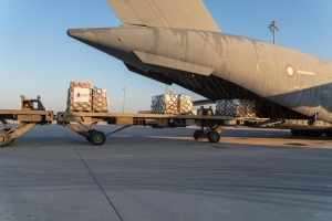aid,planes,arish,carrying,arrive