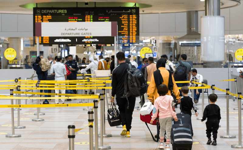kuwait,airport,traffic,passenger,percent