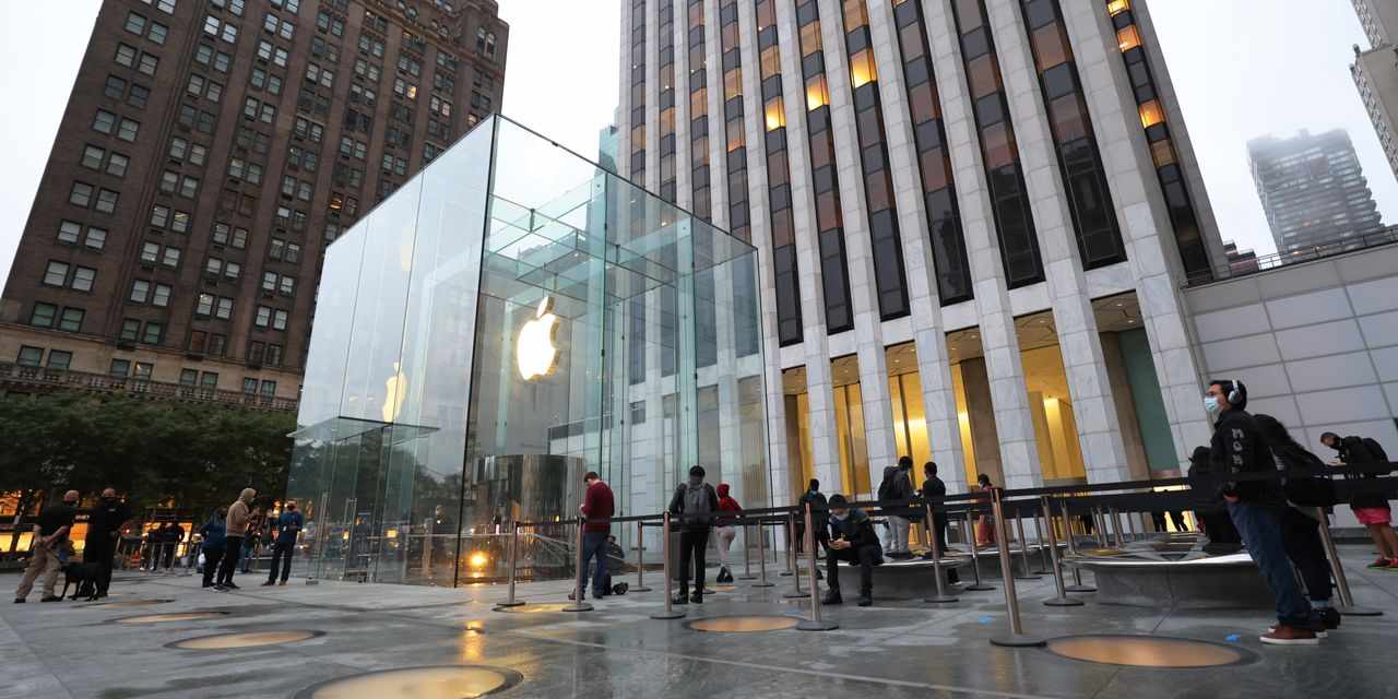 apple companies dividends investors