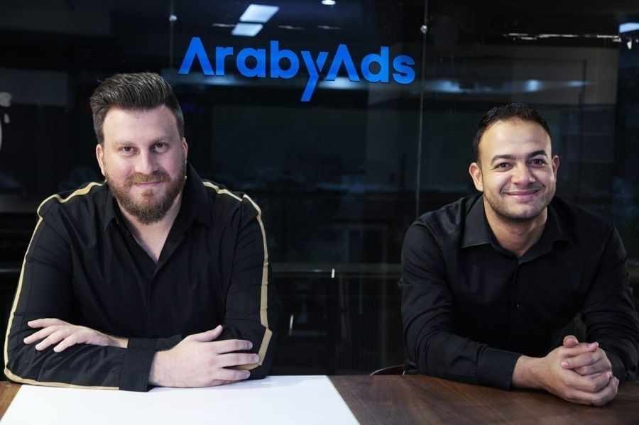 arabyads adfalcon advertising dubai platform