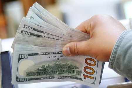 bahrain banks dollar multi tranche