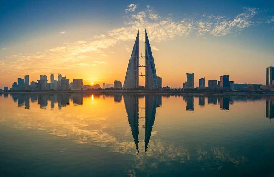 bahrain,initiative,golden,licence,attracts