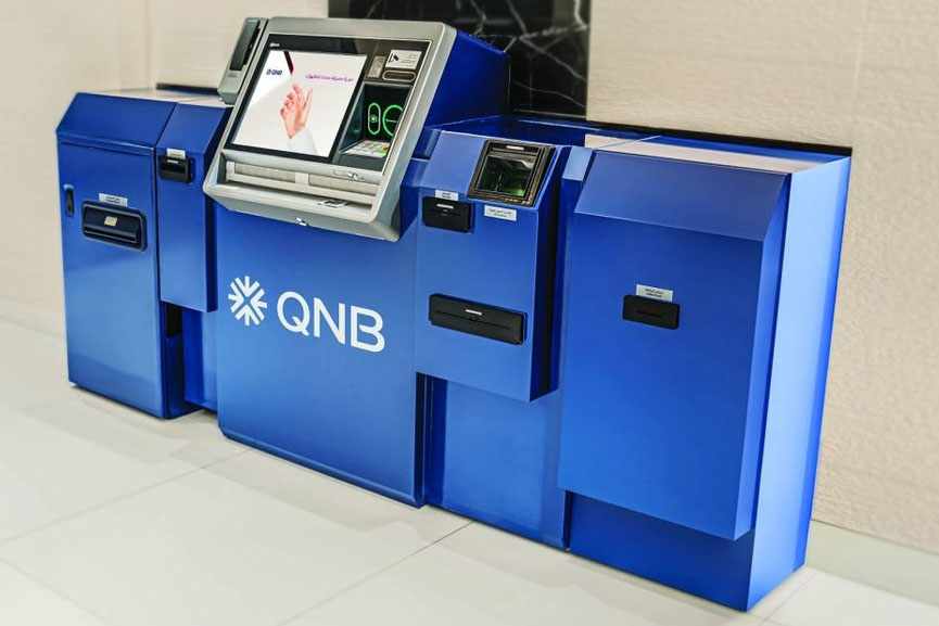 bank,qatar,multi,machine,self
