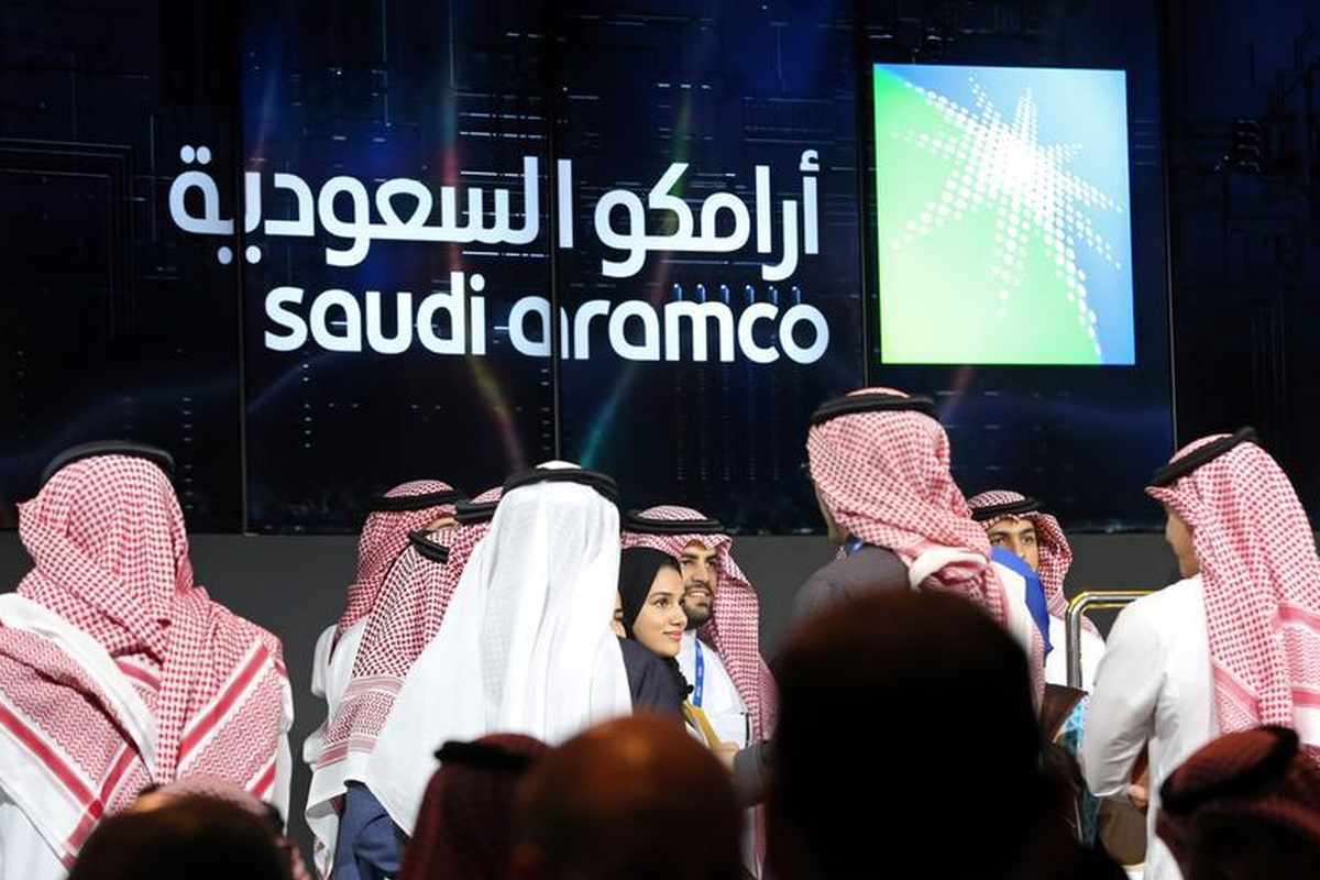 banks bond sale saudi sources