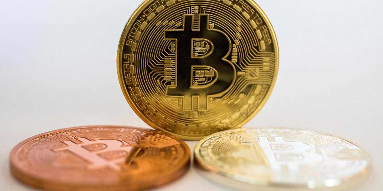 bitcoin domino investors profit technical
