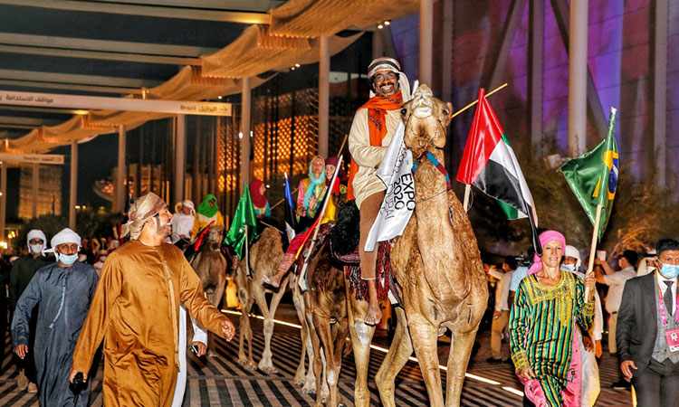 camel, trekkers, expo, dubai, bin, 