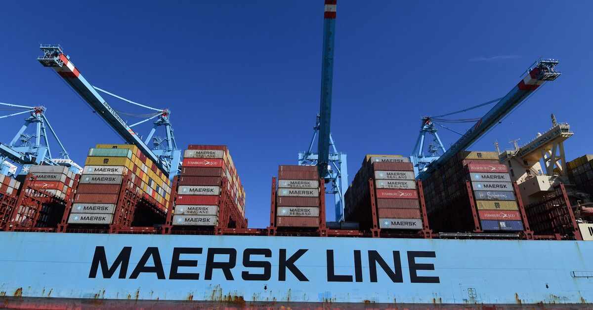 suez,canal,shipping,maersk,invest