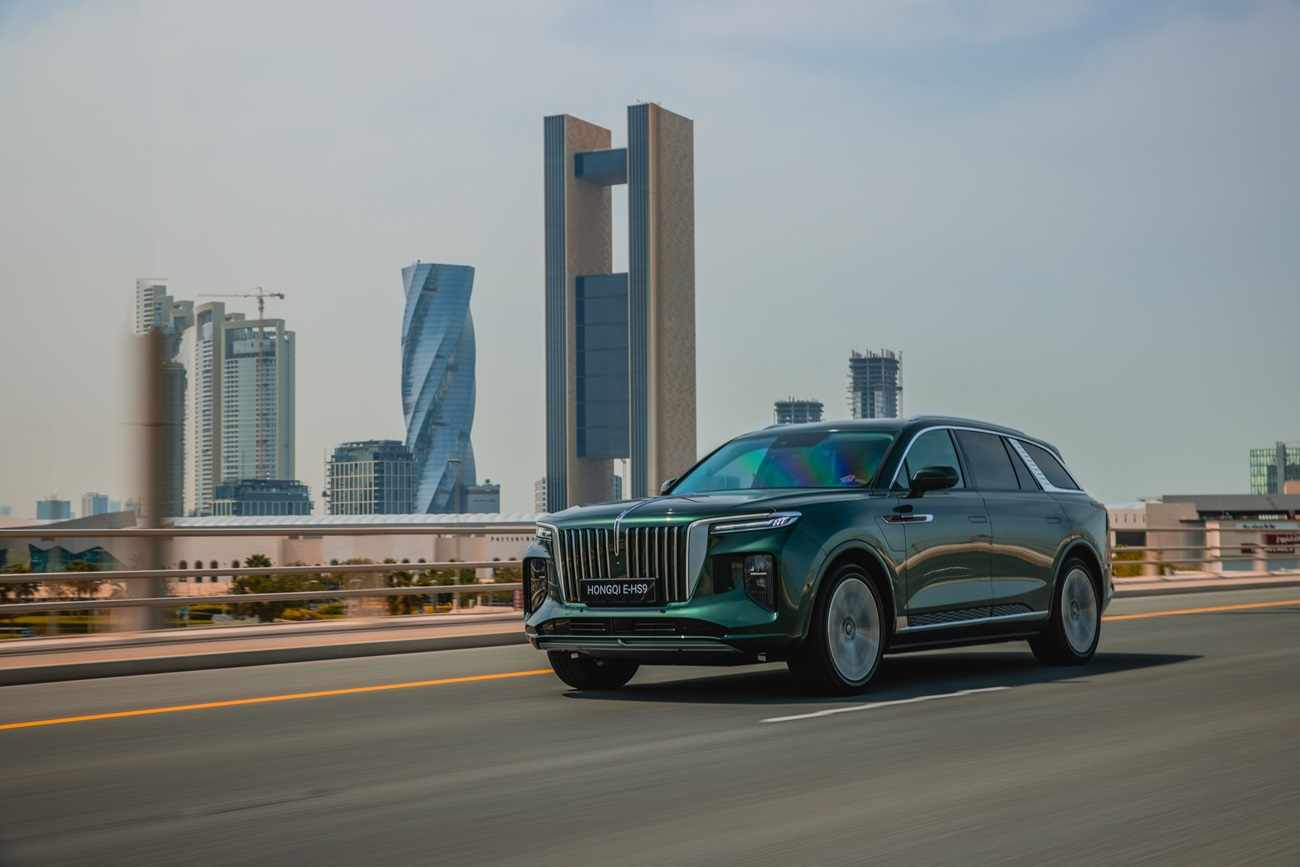 bahrain,hongqi,elegant,electric,car