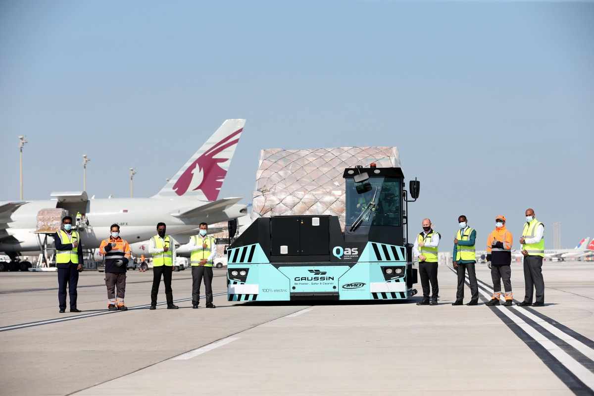 qatar,innovation,airways,cargo,gaussin