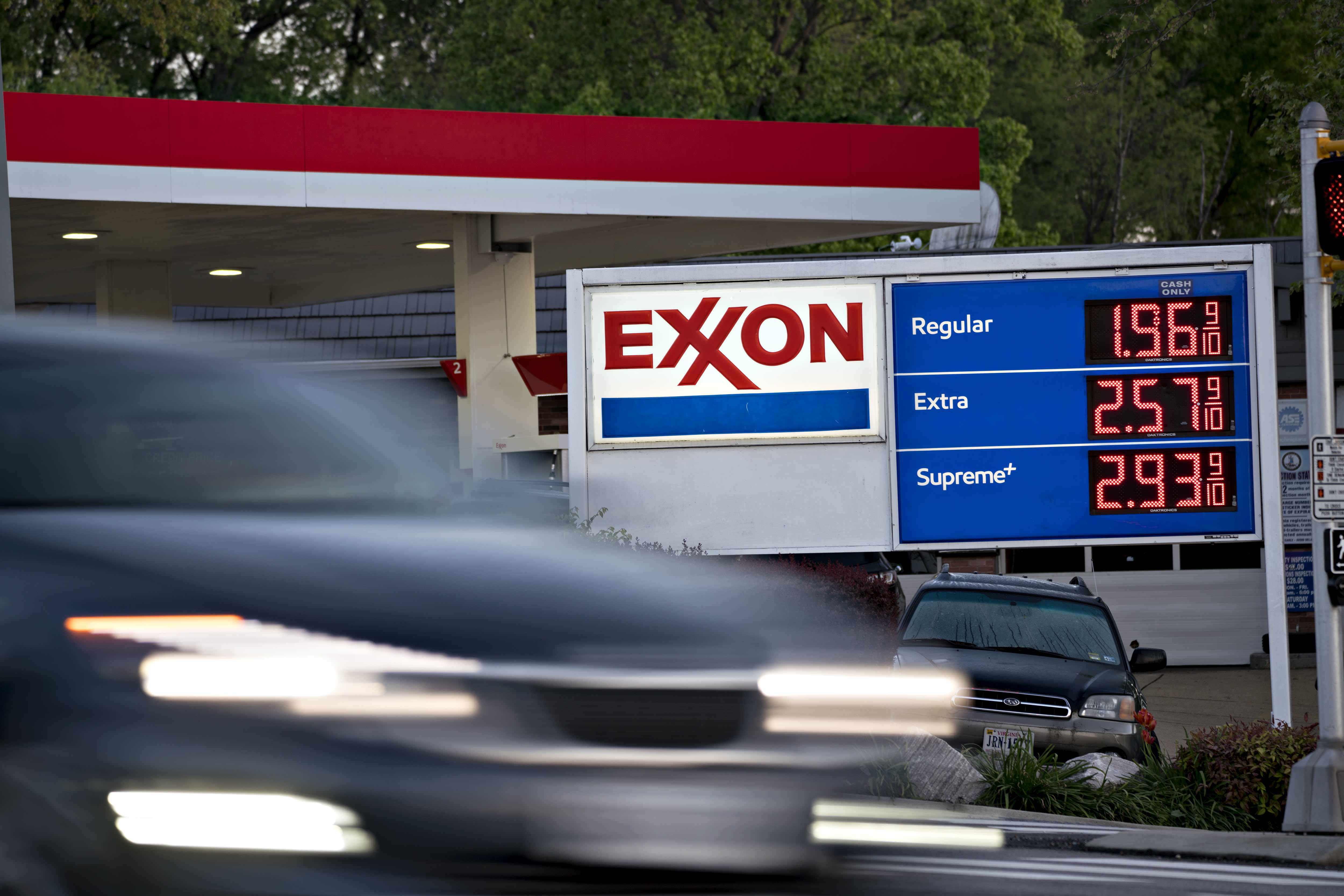 chevron exxon oil prices merger