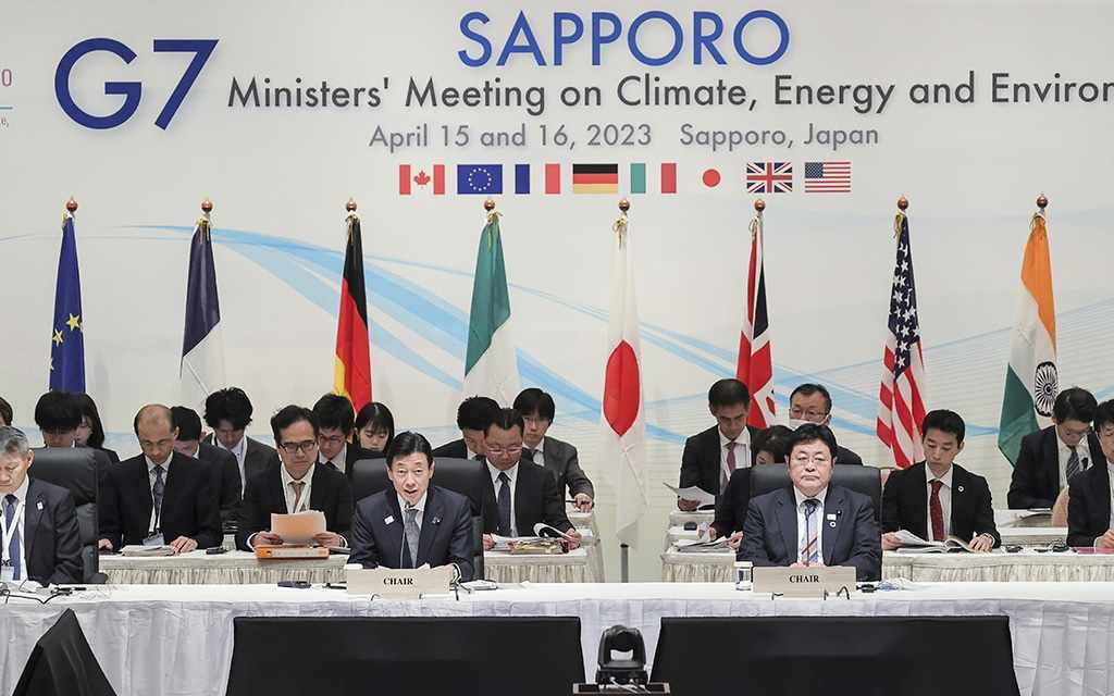 climate,japan,g7,pressure,fossil