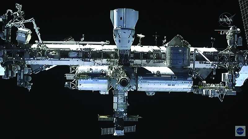 crew recycled spacex dragon iss