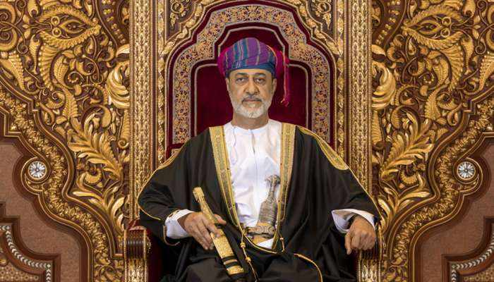 royal,issues,sultan,decrees,decree