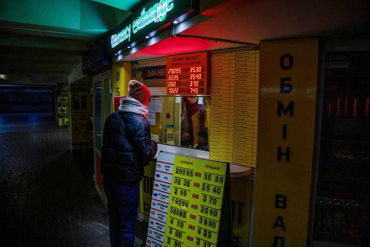 payment,putin,defaults,ruble,creditors