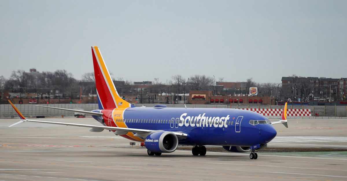 boeing,reports,deliveries,southwest,wider