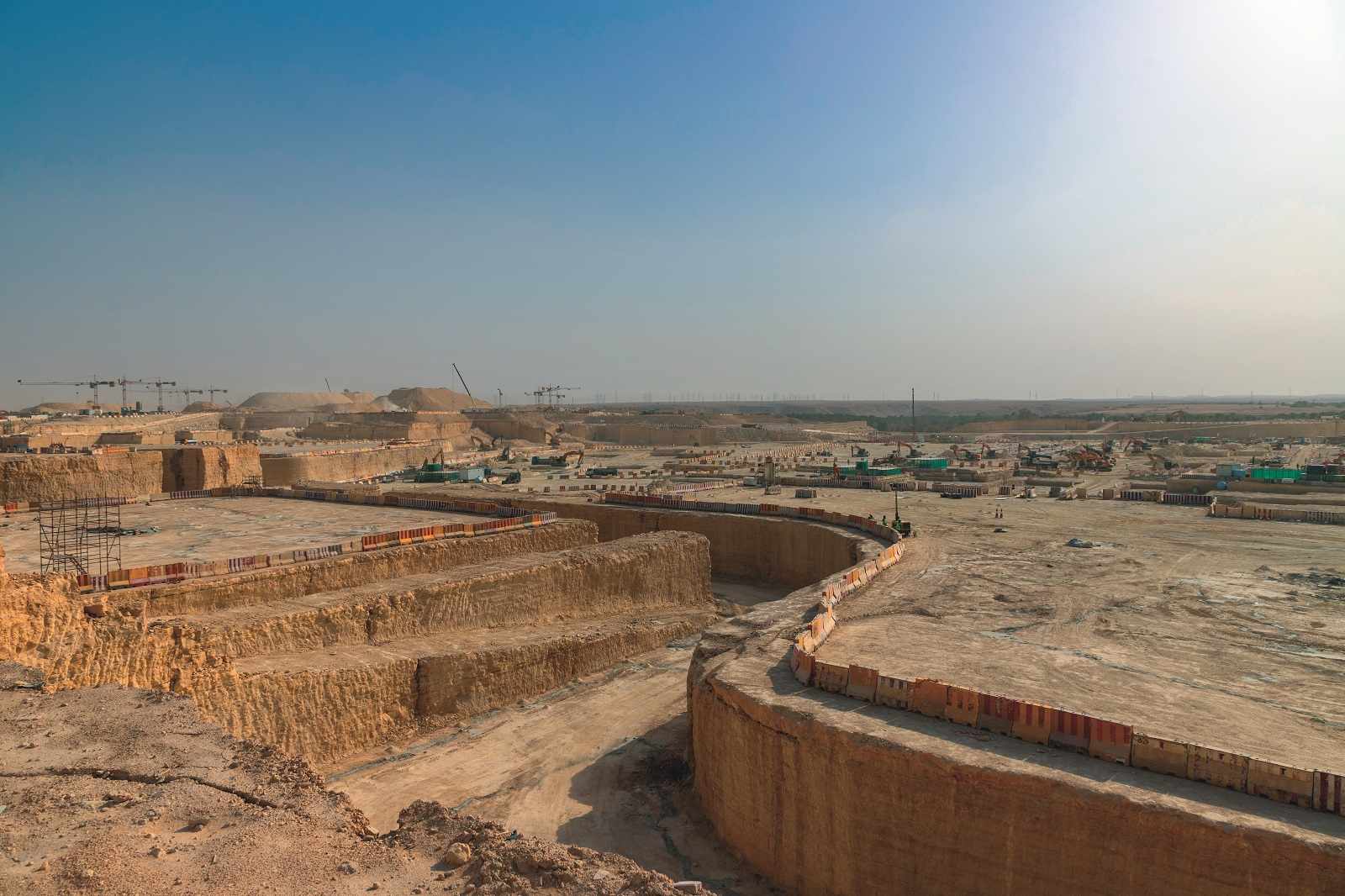 project,online,construction,history,diriyah