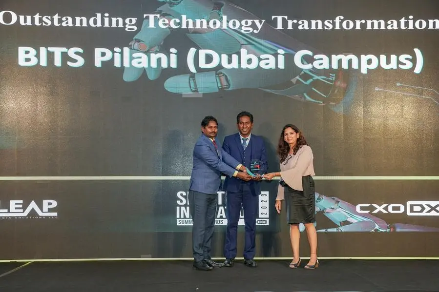 dubai,technology,university,award,transformation