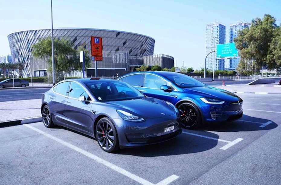 dubai electric cars emirate registered
