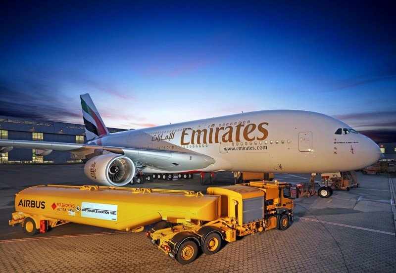 dubai emirates aircraft december airline