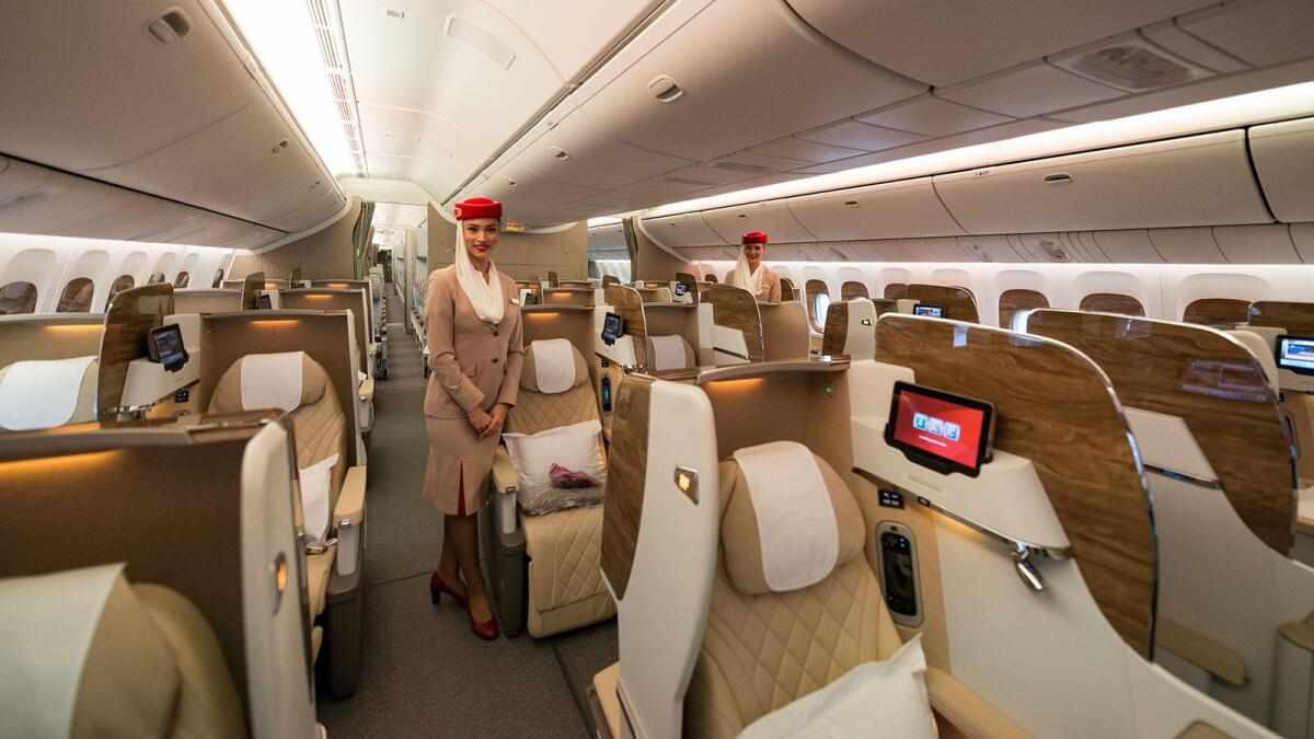 dubai,emirates,business,airline,points