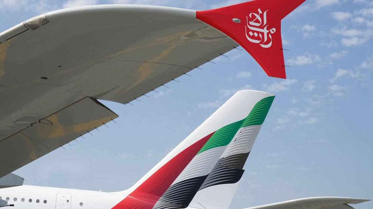 dubai,emirates,airline,livery,aircraft