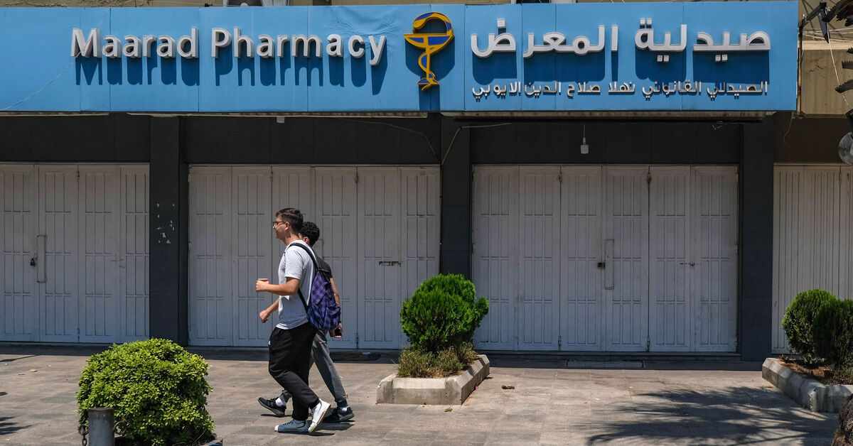 lebanon,government,airport,expansion,pharmacies