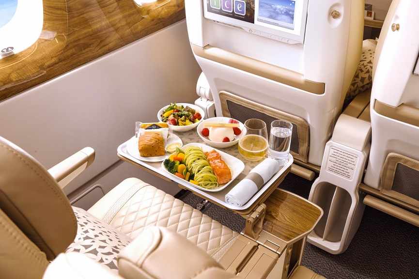 emirates,economy,premium,cabin,luxurious