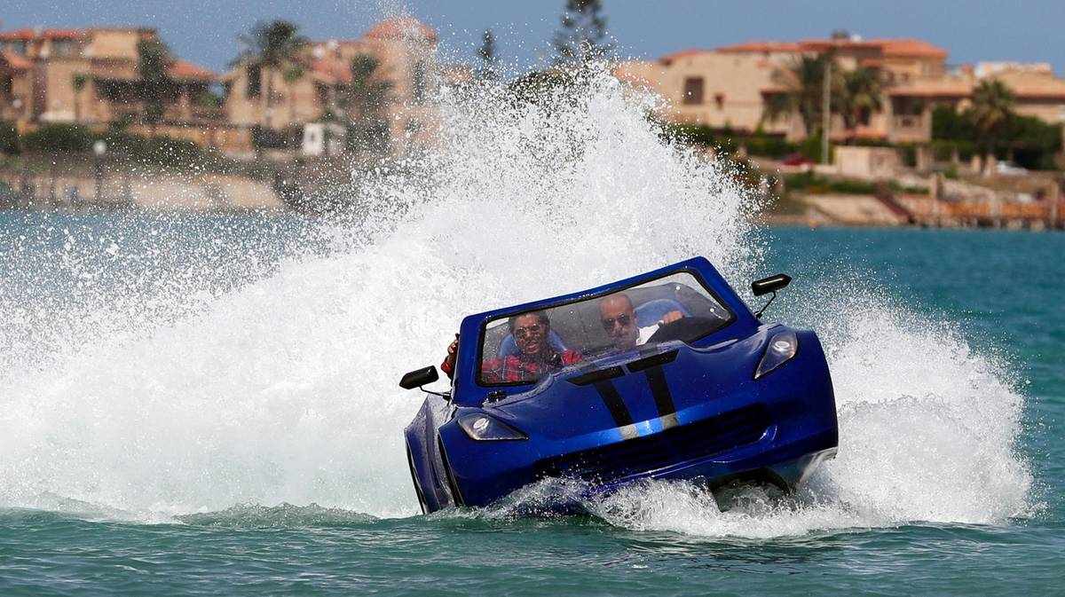 egypt car jet aquatic skis