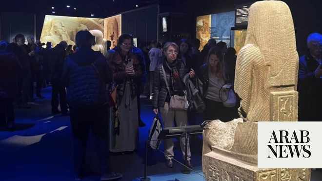 egypt,tourism,french,exhibition,paris