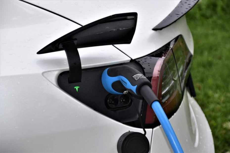 UAE outlines its National Electric Vehicles Policy WriteCaliber