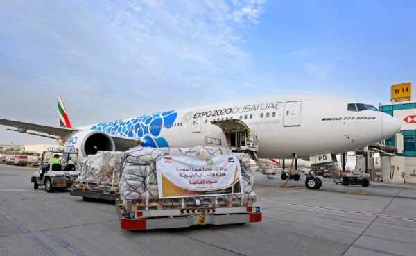 lebanon emirates flights aid deliver