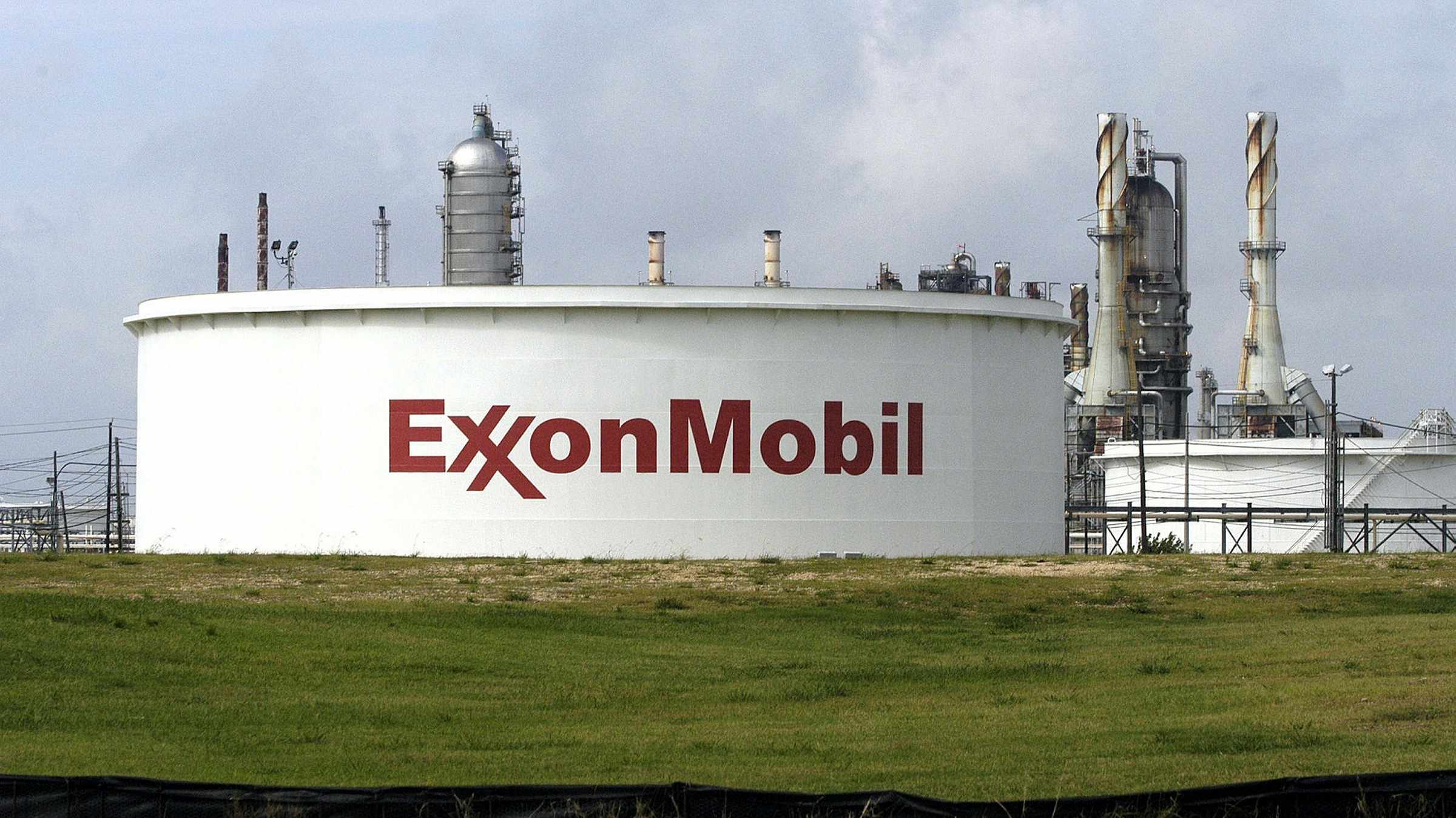 exxonmobil carbon storage plan texas