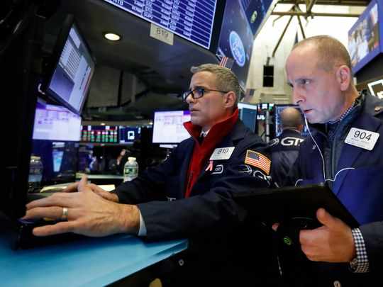 stocks,global,interest,fears,amid