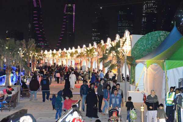 food,visitors,festival,bahrain,also