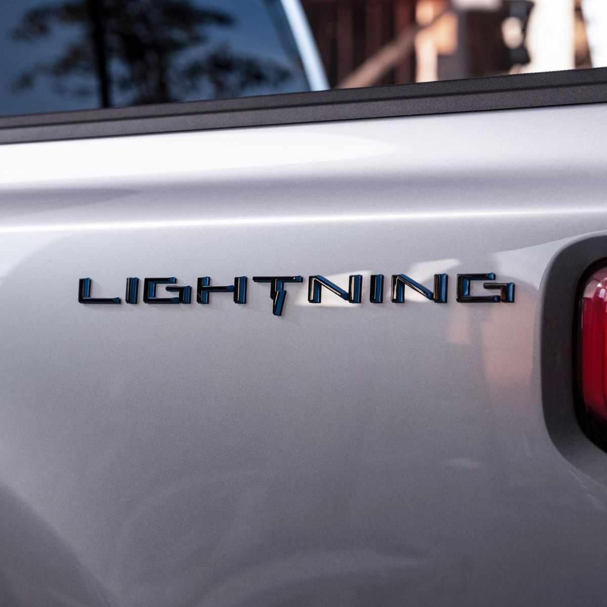 ford electric lightning pickup