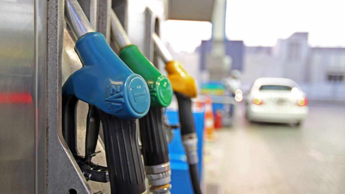 uae,prices,fuel,residents,january