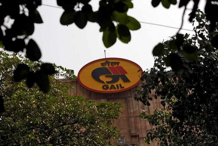 gas,india,assets,buying,gail