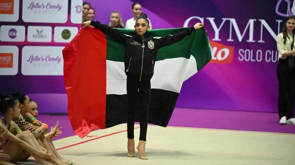 meet,emirati,gold,medal,gymnasts