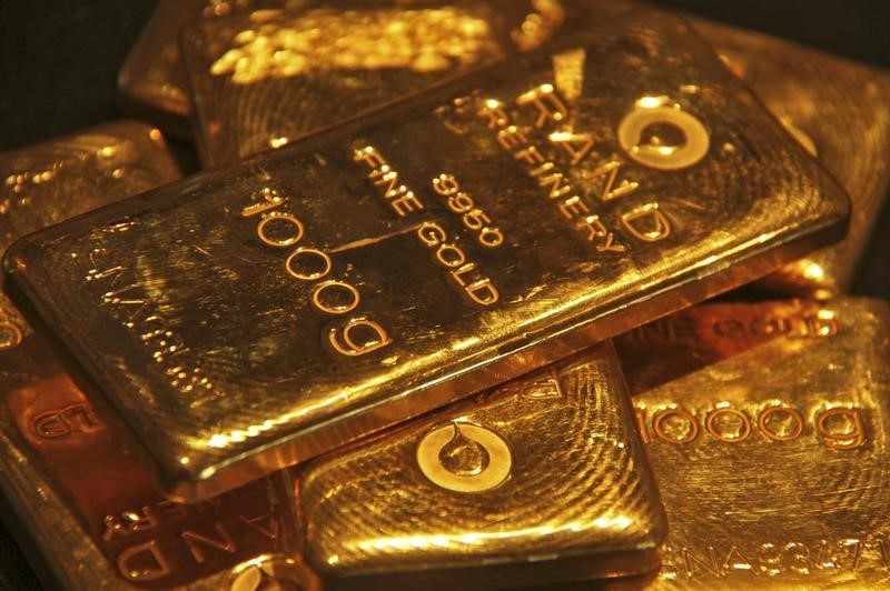 gold investors dollar fed investing