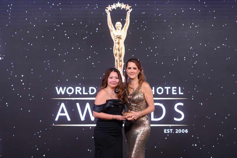world,hotel,award,luxury,dubai