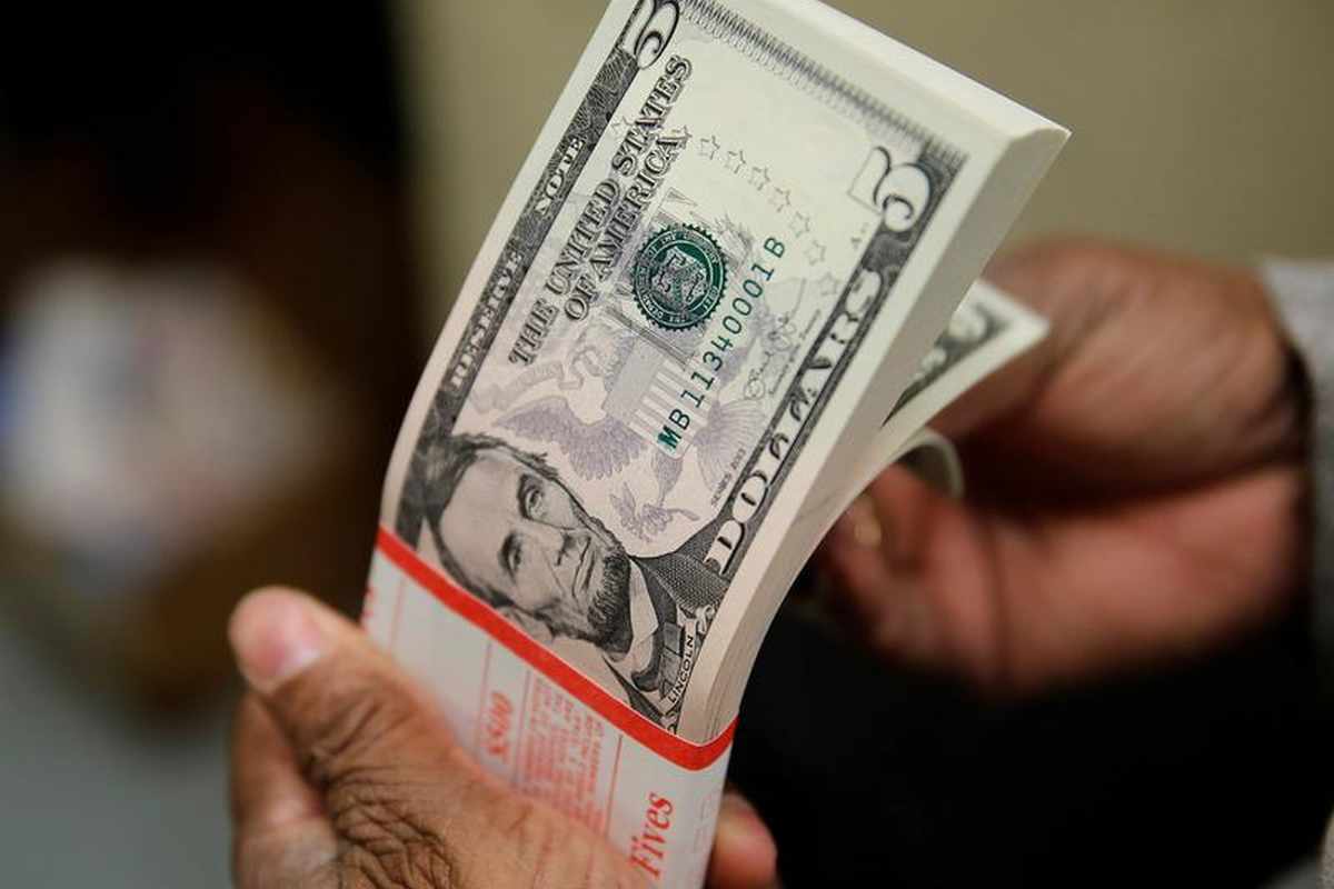 inflation dollar fed fears soothe