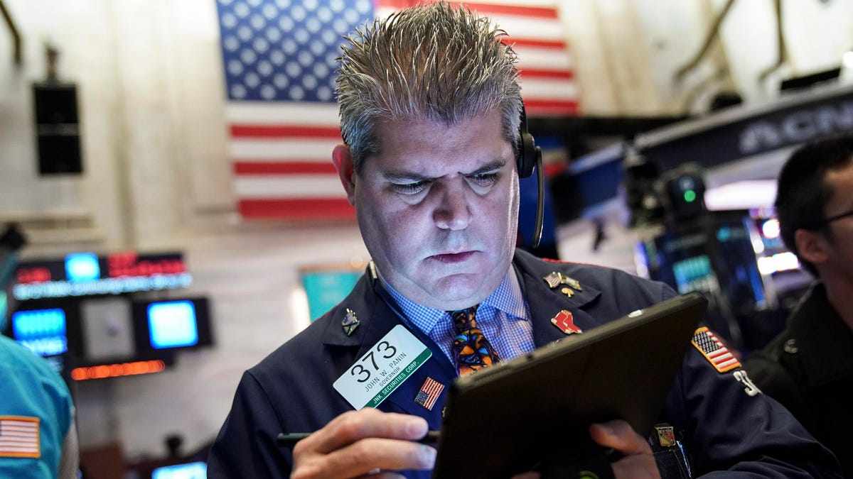 inflation,points,experts,further,dow