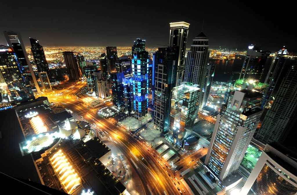 qatar,services,internet,ranked,peninsula