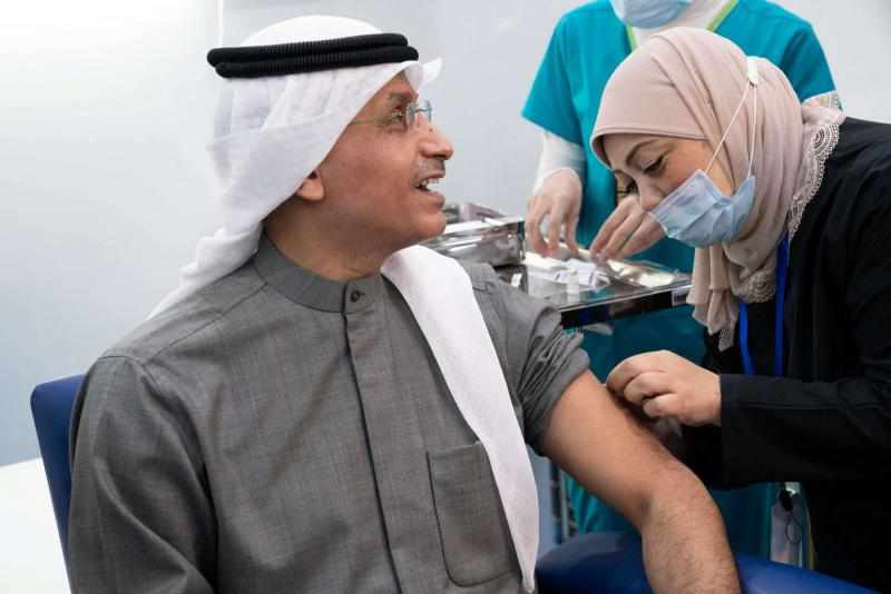 kuwait astrazeneca doses vaccination vaccine