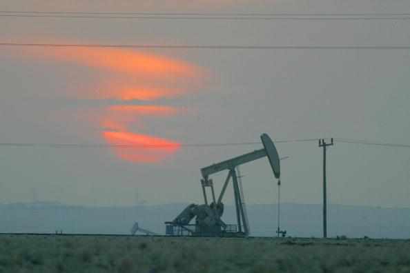 crude,kuwait,gains,oil,cents