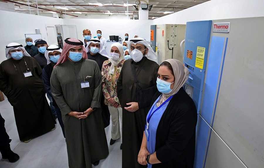 kuwait gulf vaccination covid states